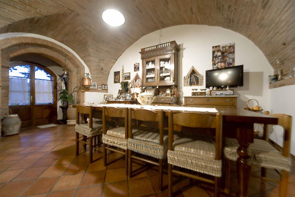 Agriturismo Cognanello Montepulciano Stazione Exterior foto
