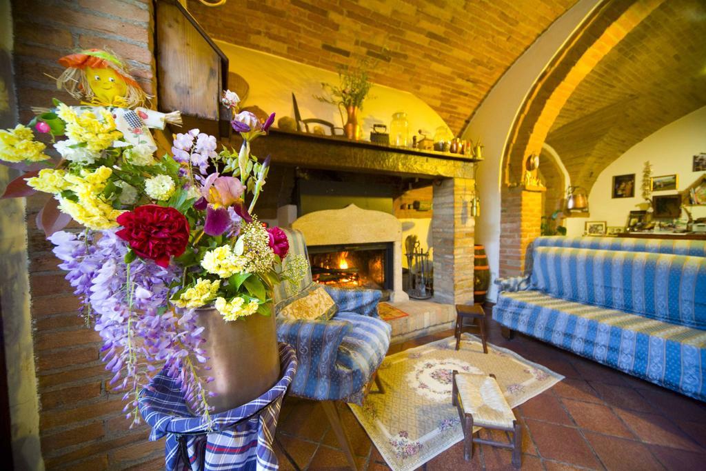 Agriturismo Cognanello Montepulciano Stazione Exterior foto